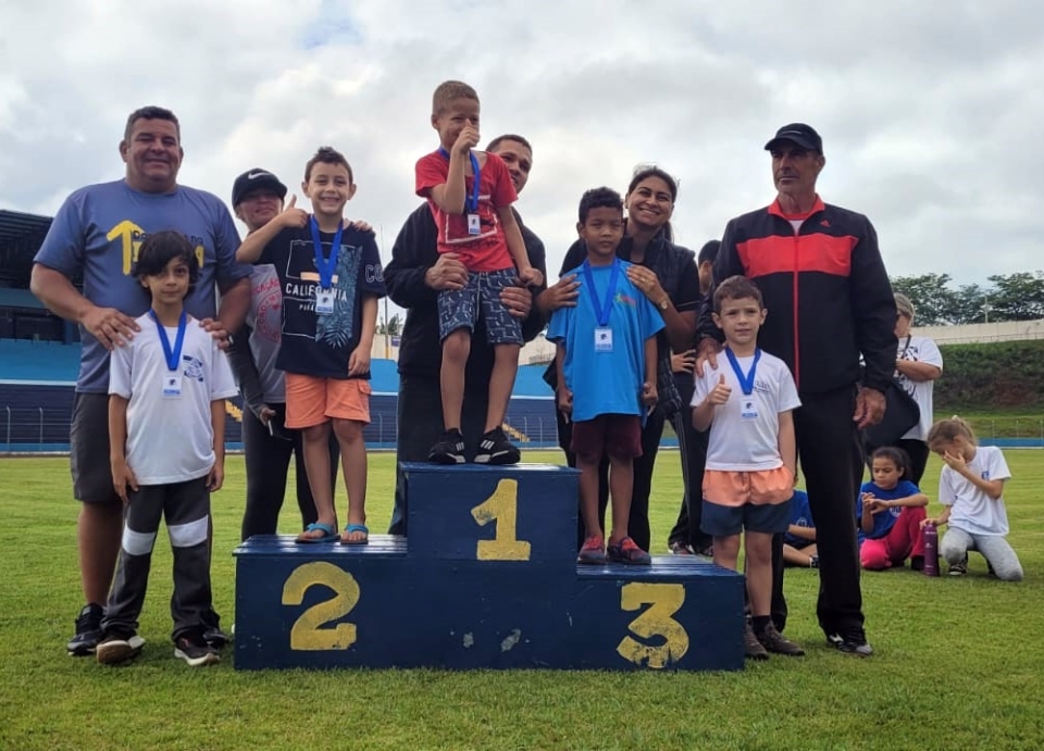 Educação promove o 10º Festival de Atletismo de Assis